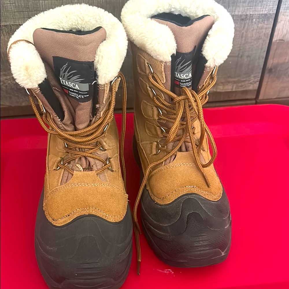 Itasca Tan and Black Winter Boots